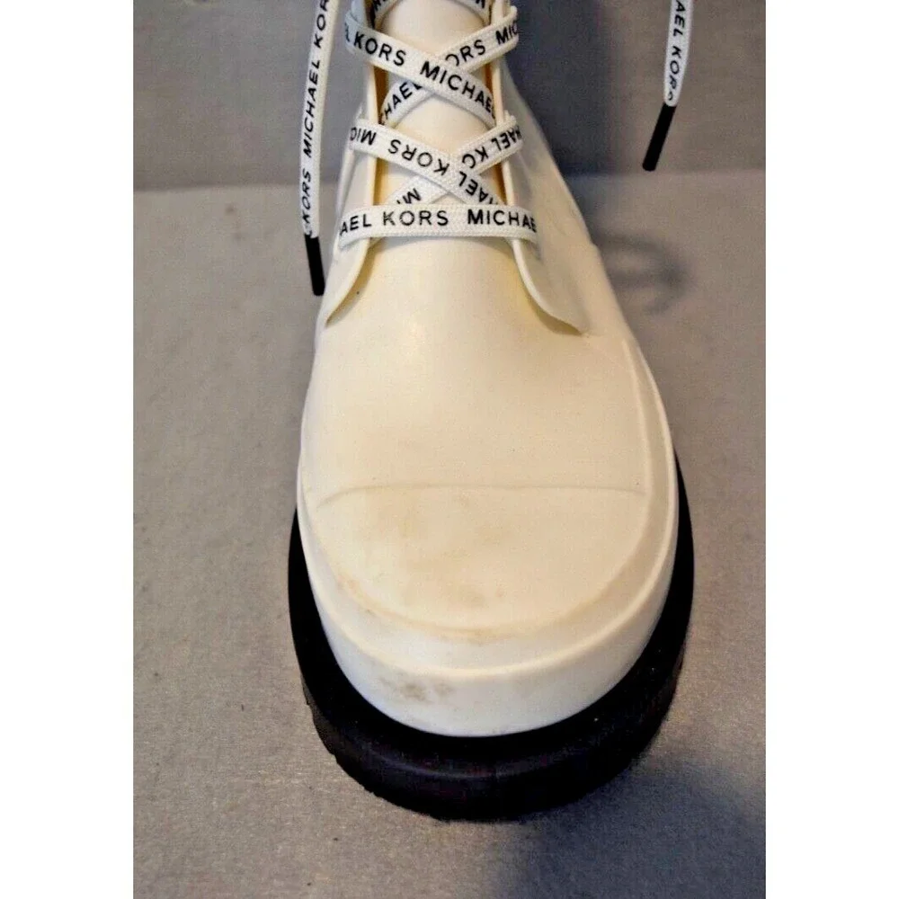 MICHAEL Michael Kors Women's Size 8 Montaigne‎ Rubber Laced Boots White